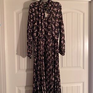 Women’s Pleated Skirt Tie Neck Lauren Dress, Long Sleeve size 14